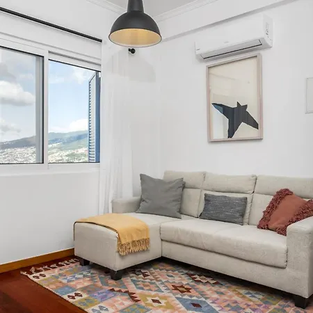 Casa Da Angela - By Wehost * Funchal (Madeira)