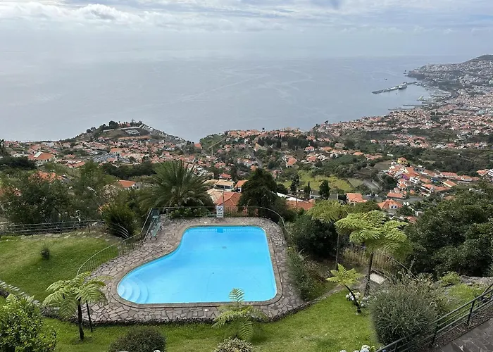 Casa Da Angela - By Wehost * 丰沙尔